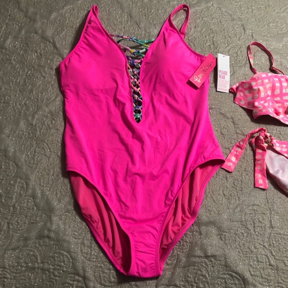 Lilly Pulitzer Other - 🎈SOLD🎈Lilly Pulitzer Lattice Swimsuit